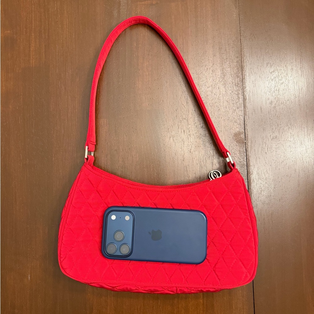 Vera Bradley Quilted Red Shoulder Bag - Picture 5 of 5